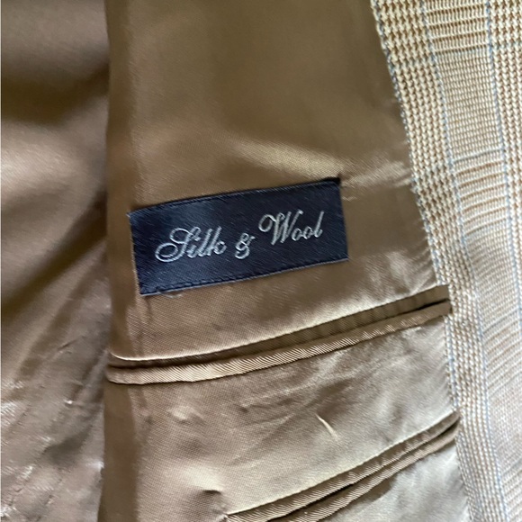 Beige Crossover Linel Wool and Silk Jacket - Picture 5 of 7